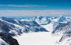 Jungfraujoch has the highest altitude _________ shop in Europe