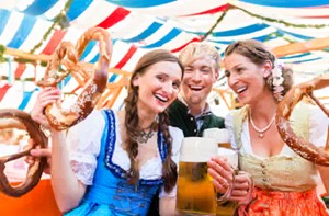 Oktoberfest service staff can carry up to this many beer mugs as once